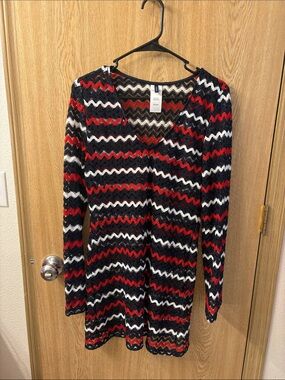 Nautica Women's Chevron Knit V-Neck Sweater - Black/Red/White swimsuit coverup